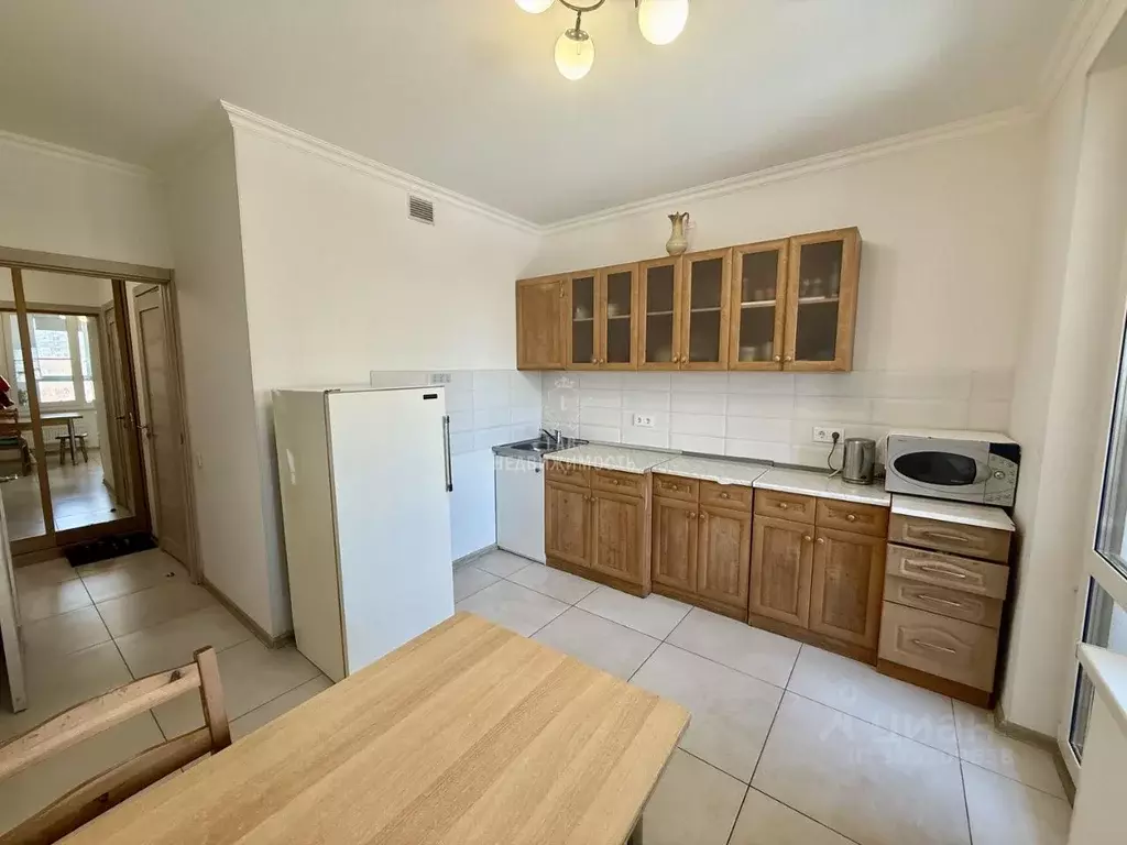 1-к кв. Москва ул. Светланова, 11к1 (43.8 м) - Фото 1