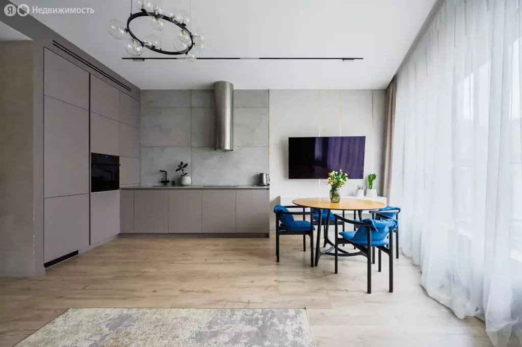 3-комнатная квартира: Екатеринбург, улица Радищева, 24 (82.9 м) - Фото 0