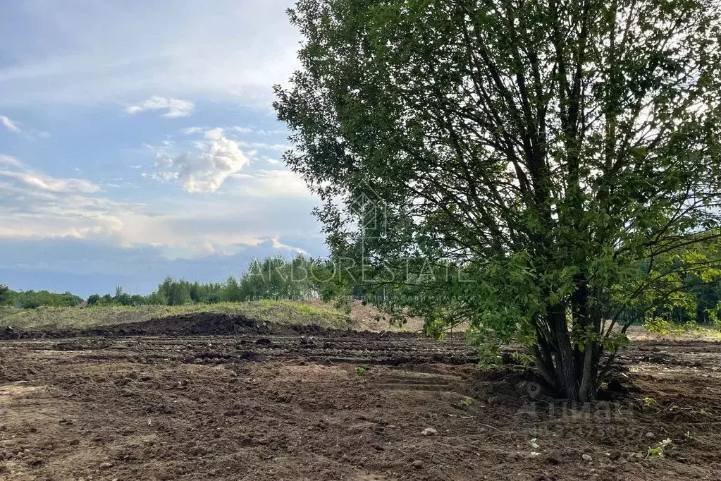 Участок в Московская область, Красногорск городской округ, д. ... - Фото 0