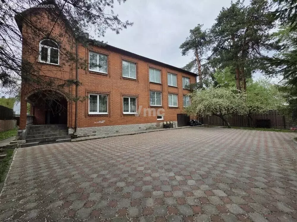 Дом в Балашиха, микрорайон Кучино, Институтская улица, 49А (460 м) - Фото 1