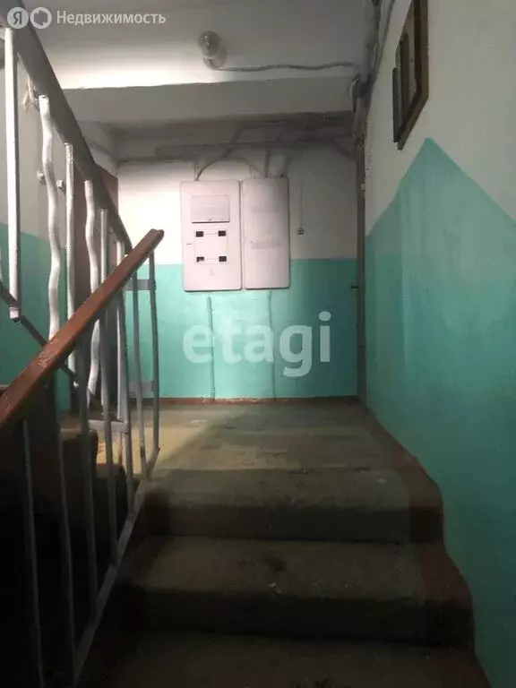 3-комнатная квартира: Шадринск, улица Свердлова, 104 (51.3 м) - Фото 1