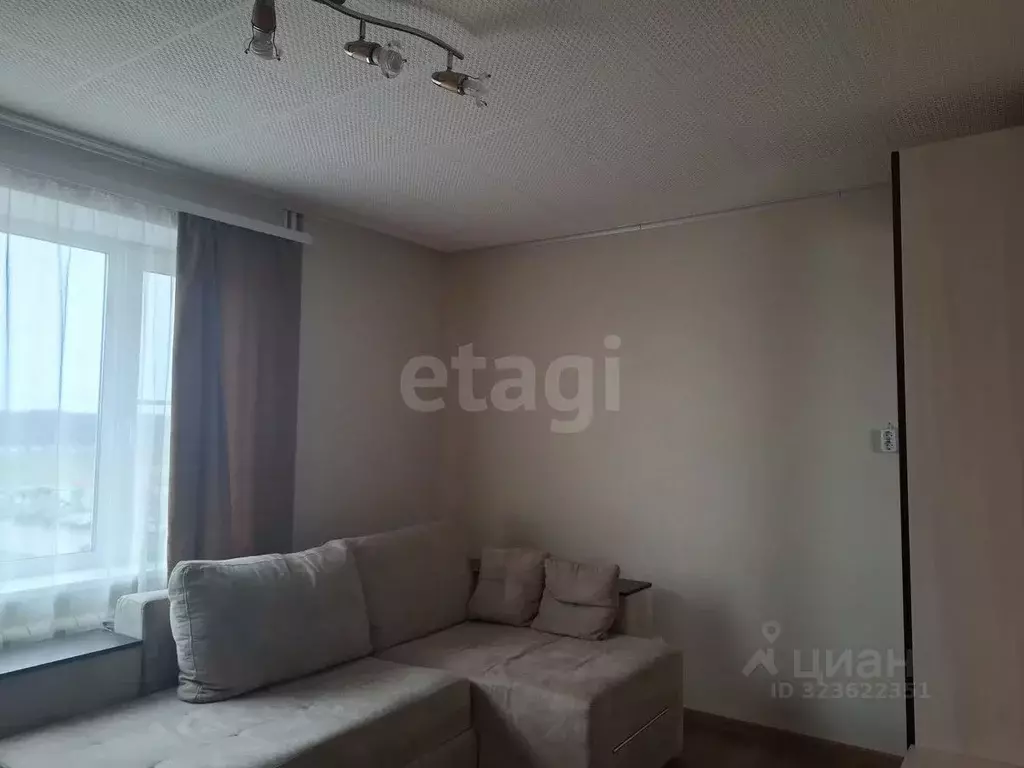 2-к кв. Ленинградская область, Кириши Плавницкий бул., 2 (58.6 м) - Фото 2