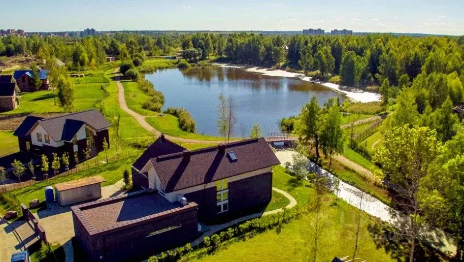 Коттедж в Санкт-Петербург, Санкт-Петербург, Петергоф ул. Халтурина ... - Фото 1