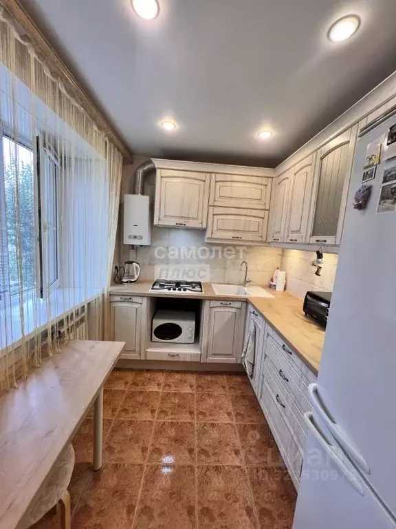 3-к кв. Самарская область, Сызрань Интернациональная ул., 145 (55.0 м) - Фото 1