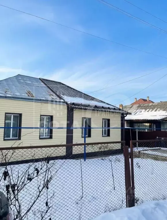 Таунхаус в Воронежская область, Воронеж ул. Лейтенанта Цветкова (75 м) - Фото 1