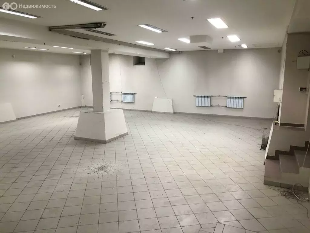 Помещение свободного назначения (180 м) - Фото 1