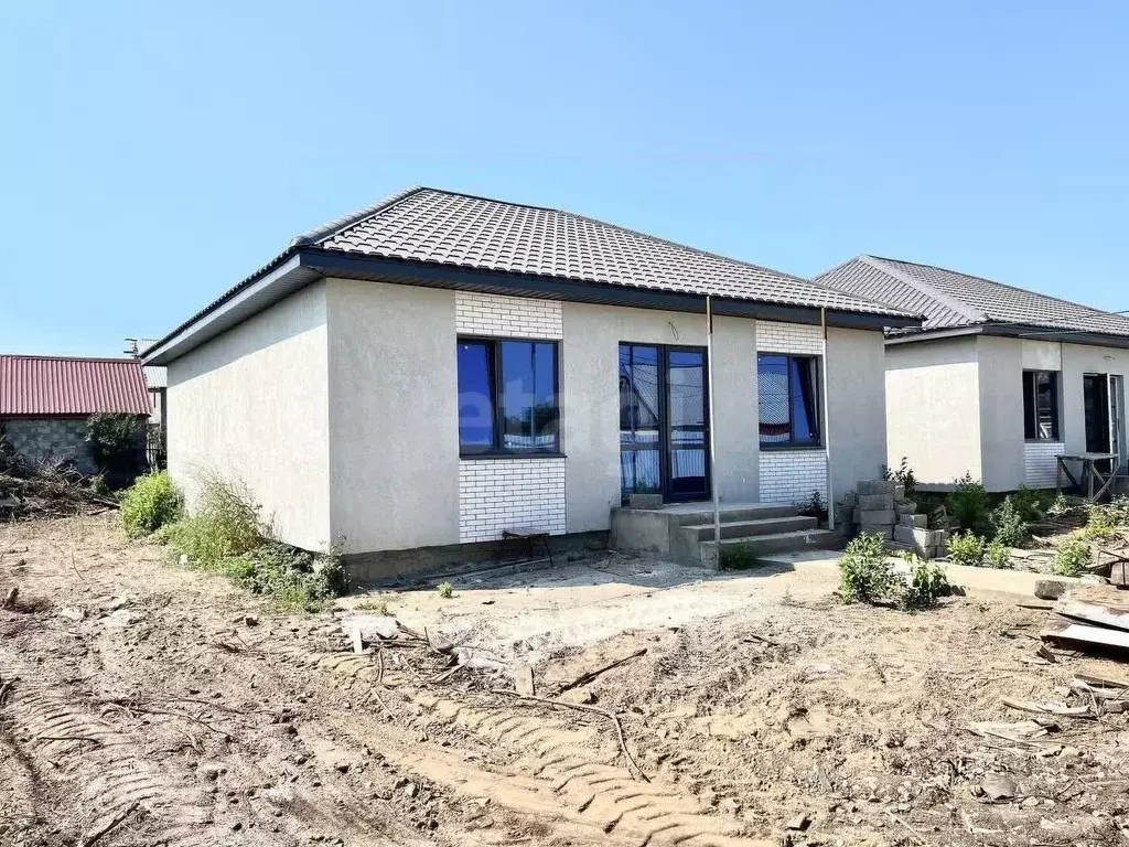 Дом в Оренбургская область, Оренбургский район, Весенний сельсовет, ... - Фото 0