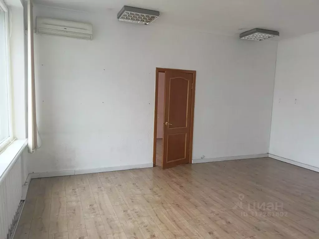 Офис в Краснодарский край, Краснодар Красная ул., 124Б (49 м) - Фото 1