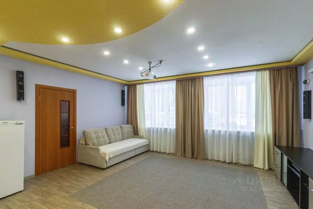 3-к кв. Омская область, Омск Городок Нефтяников мкр, ул. 6-й Кирпичный ... - Фото 2