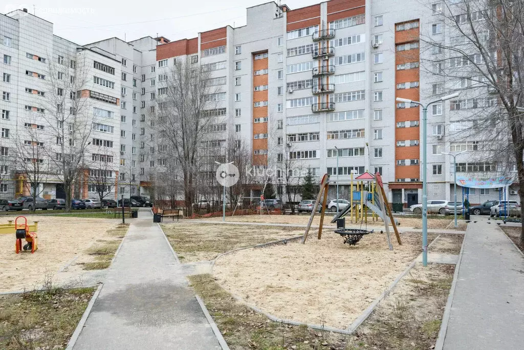 1-комнатная квартира: Казань, улица Коммунаров, 2 (35 м) - Фото 1