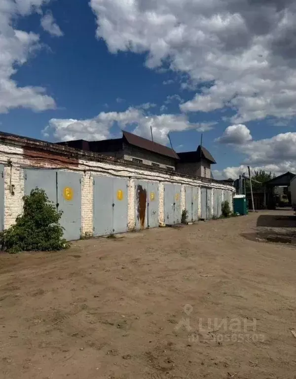 Гараж в Московская область, Люберцы городской округ, д. Островцы ул. ... - Фото 1