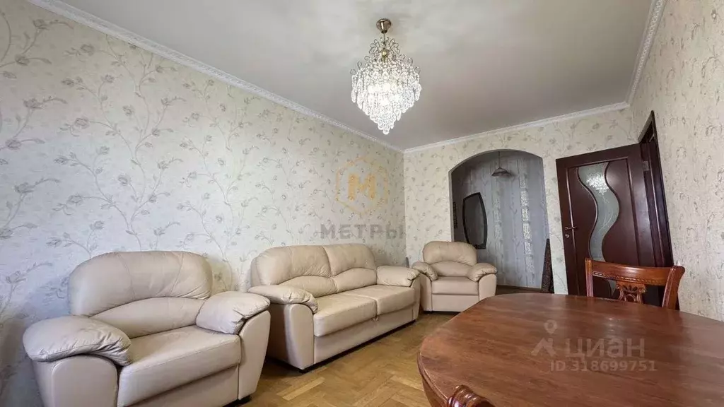 3-к кв. Белгородская область, Белгород ул. Конева, 27 (71.3 м) - Фото 1
