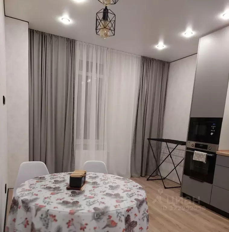 1-к кв. Ленинградская область, Выборг наб. Адмирала Чичагова, 6 (42.0 ... - Фото 2