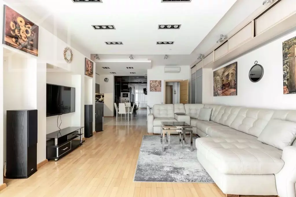 3-к кв. Москва Мосфильмовская ул., 70к3 (110.0 м) - Фото 1