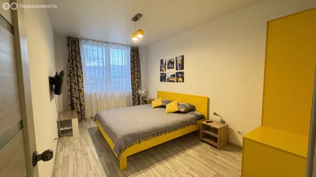 1-комнатная квартира: Екатеринбург, улица Крауля, 170 (41.1 м) - Фото 1