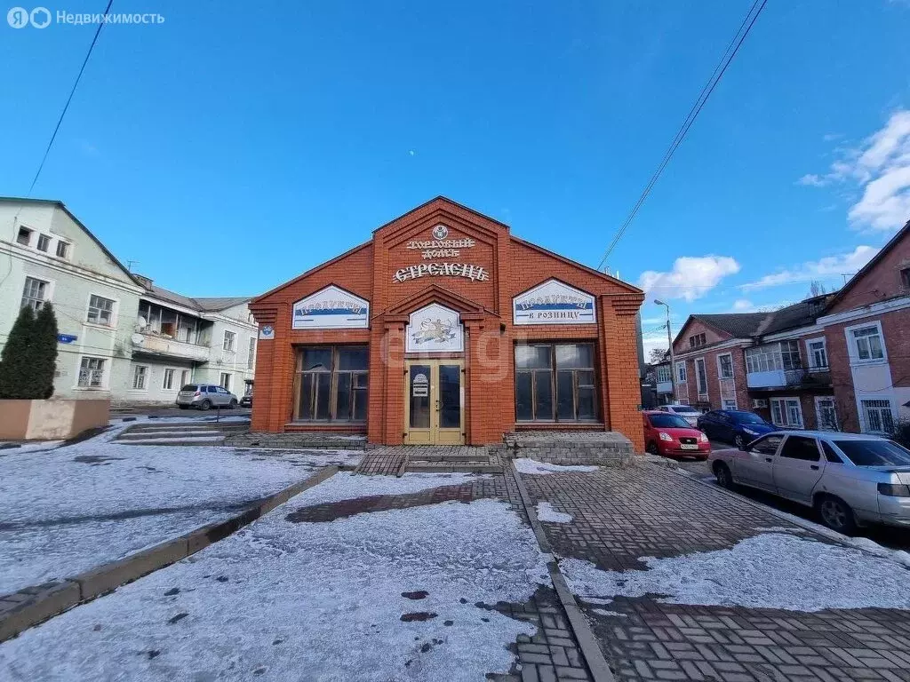 Торговая площадь (340 м) - Фото 2