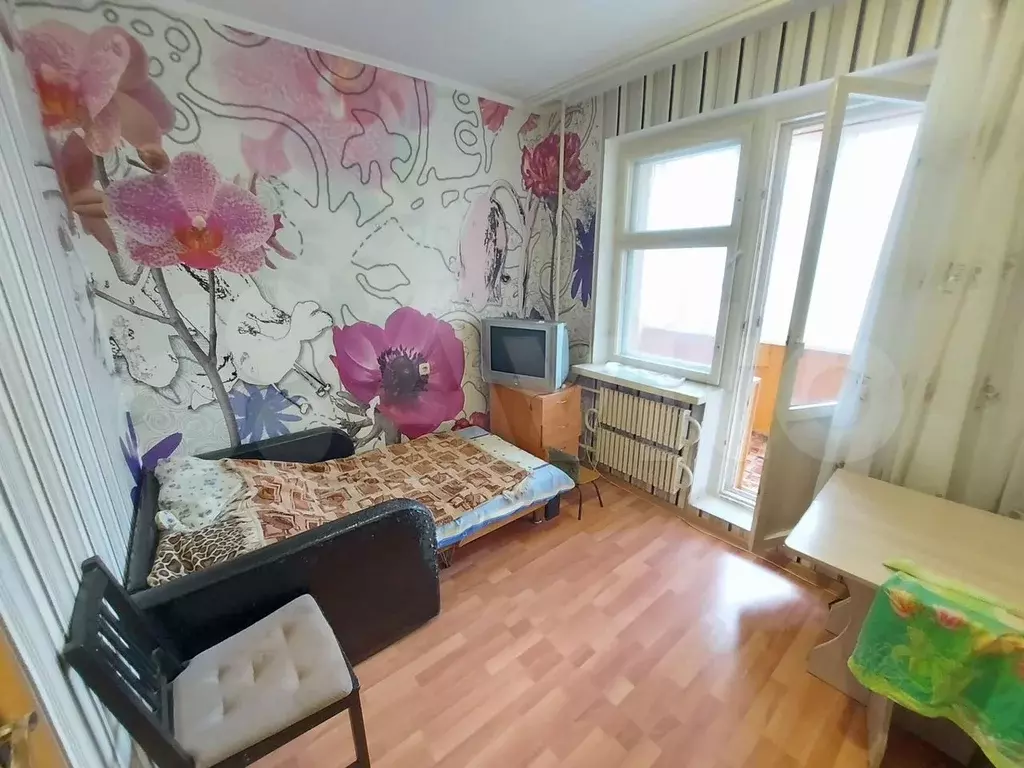 Комната 7,4 м в 3-к., 3/7 эт. - Фото 0
