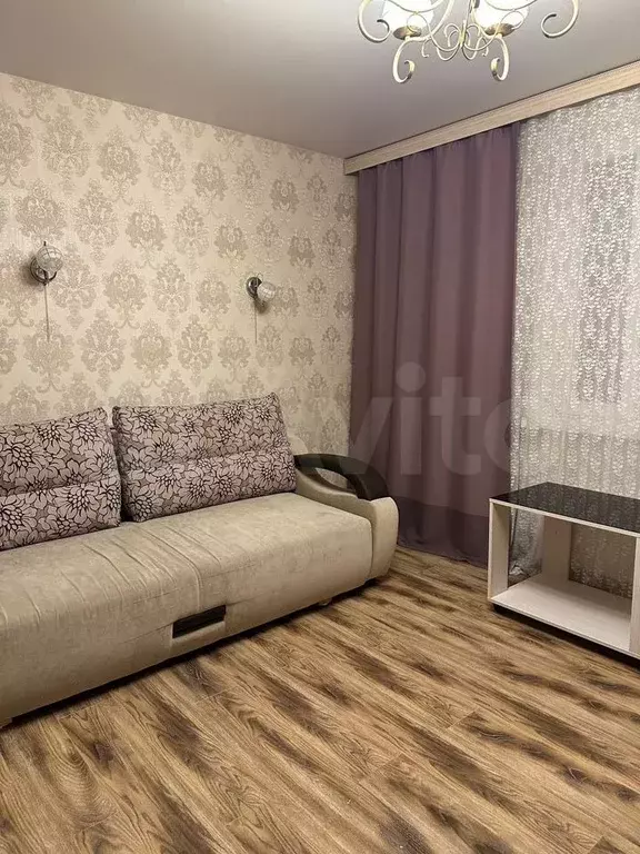 1-к. квартира, 40 м, 15/17 эт. - Фото 1