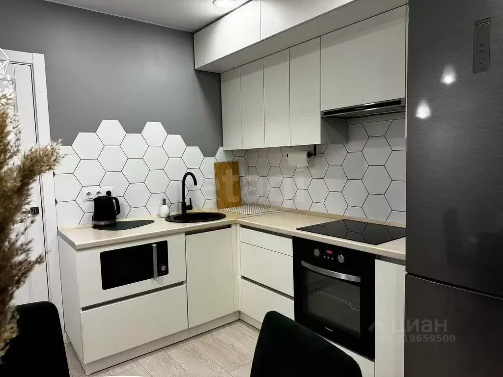 1-к кв. Удмуртия, Ижевск Нижняя ул., 37к2 (35.0 м) - Фото 0