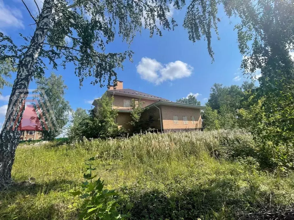 Дом в Башкортостан, Иглинский район, с. Акбердино  (400 м) - Фото 1