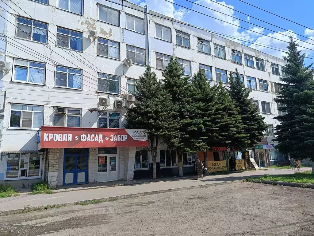 Торговая площадь в Тамбовская область, Мичуринск ул. Лаврова, 21 (4334 ... - Фото 1