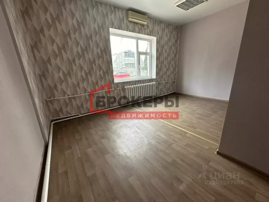 Офис в Севастополь ул. Пролетарская, 39 (30 м) - Фото 0