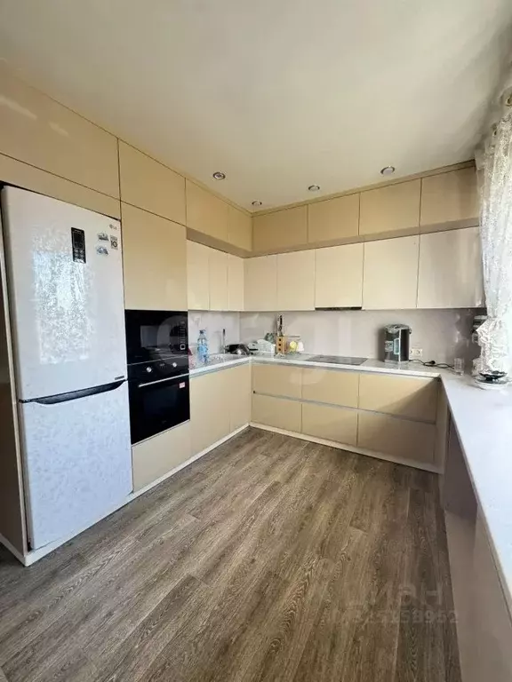 Дом в Амурская область, Благовещенск ул. Островского, 160 (204 м) - Фото 2