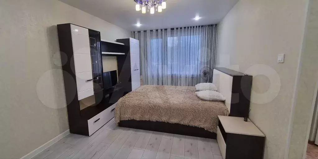 1-к. квартира, 40 м, 3/10 эт. - Фото 0