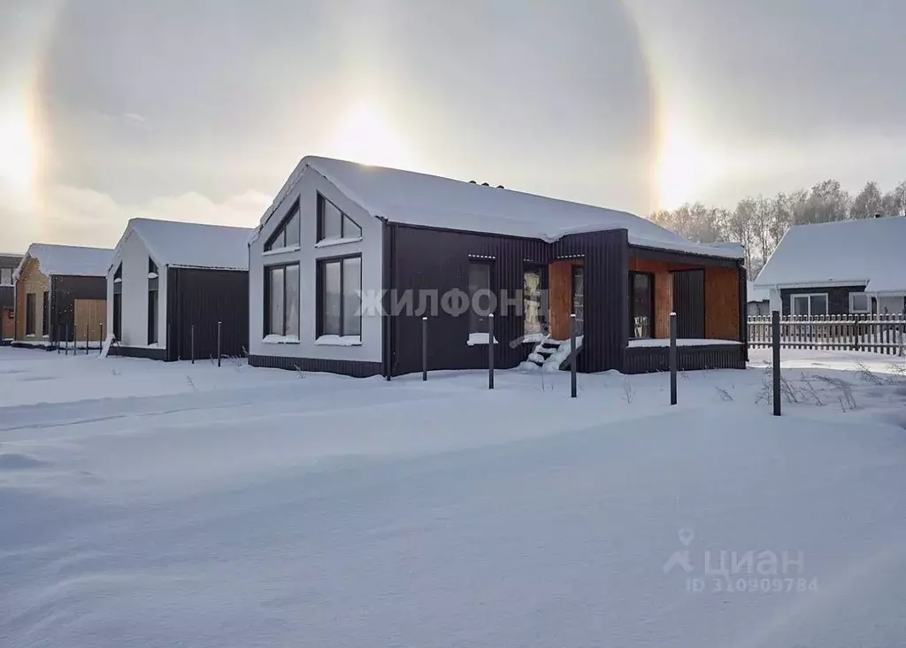 Дом в Новосибирская область, Новосибирский район, Станционный ... - Фото 0