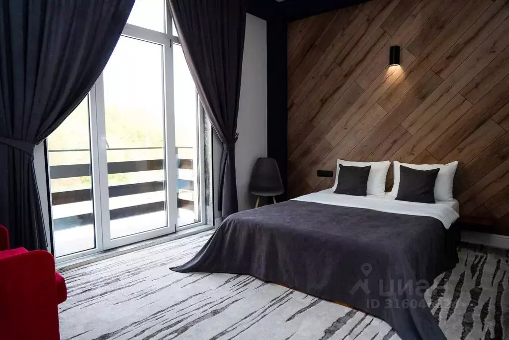 Комната Краснодарский край, Туапсинский муниципальный округ, с. Небуг ... - Фото 1