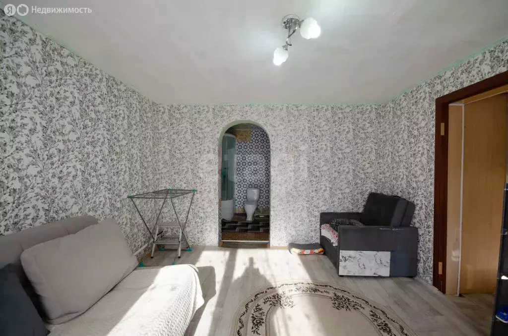 Дом в Ялуторовск, улица Ворошилова (41 м) - Фото 2