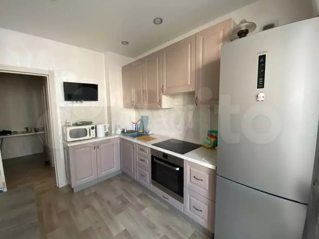 3-к. квартира, 76 м, 6/14 эт. - Фото 0