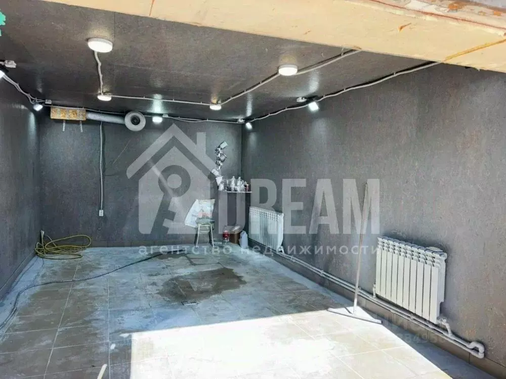 Гараж в Волгоградская область, Волгоград Автотранспортная ул., 3/6 (42 ... - Фото 1