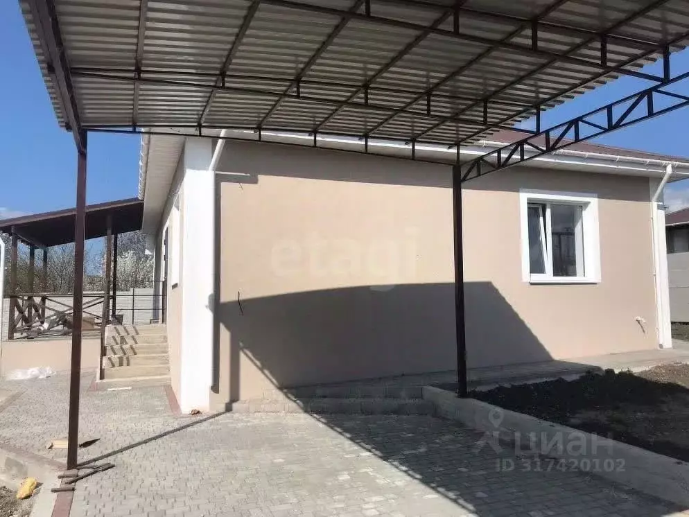 Дом в Крым, Симферопольский район, с. Доброе ул. Яшлык (100 м) - Фото 1