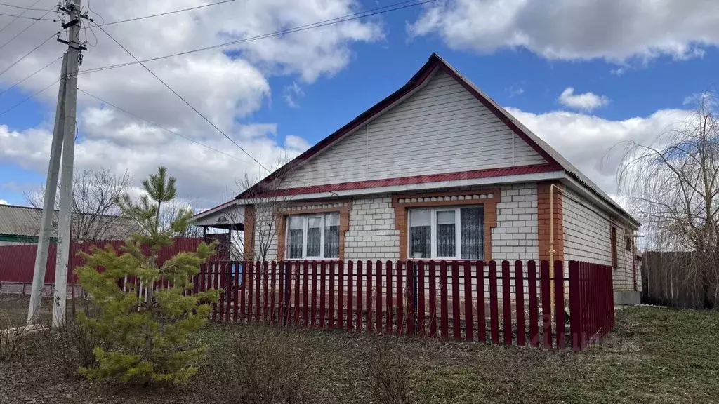 Дом в Оренбургская область, Саракташский район, Черкасский сельсовет, ... - Фото 1