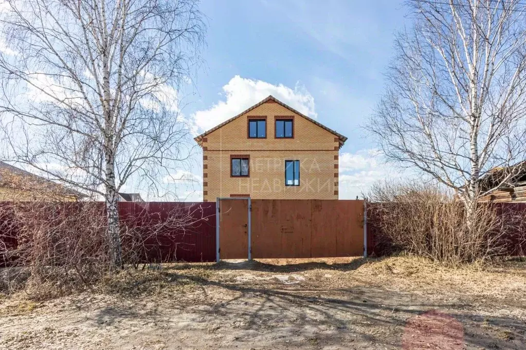 Коттедж в Тюменская область, Тюменский район, д. Зубарева  (280 м) - Фото 1