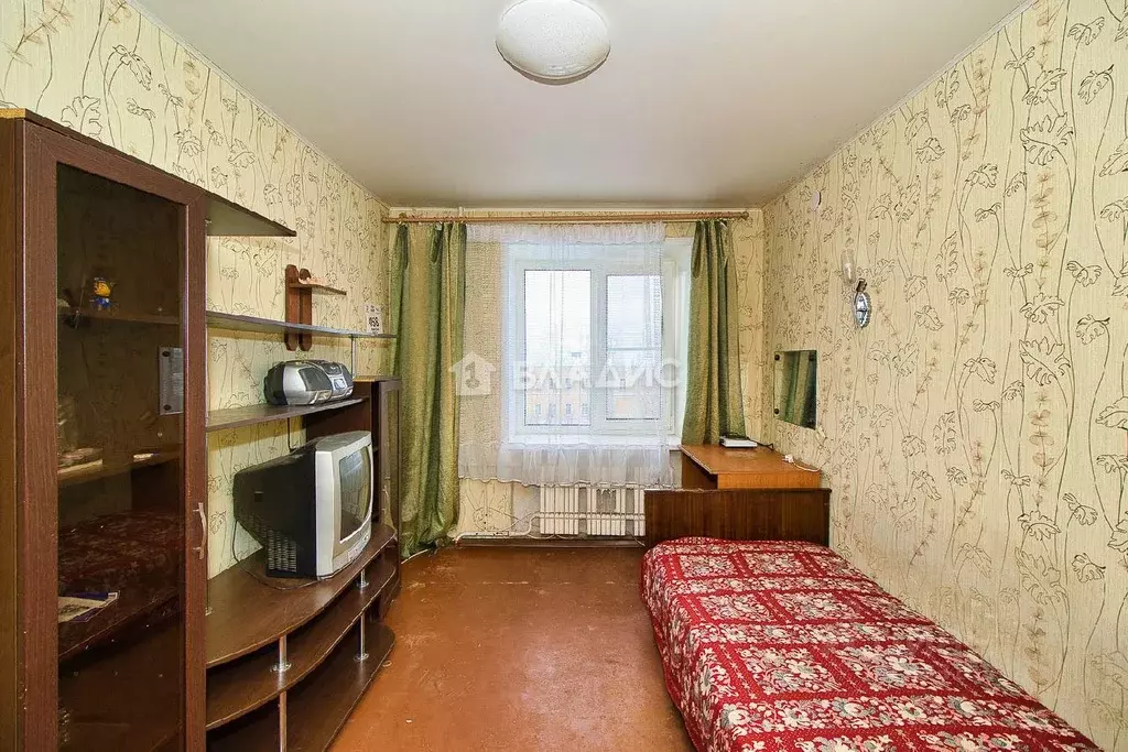 комната владимирская область, владимир ул. мопра, 15 (12.0 м) - Фото 0