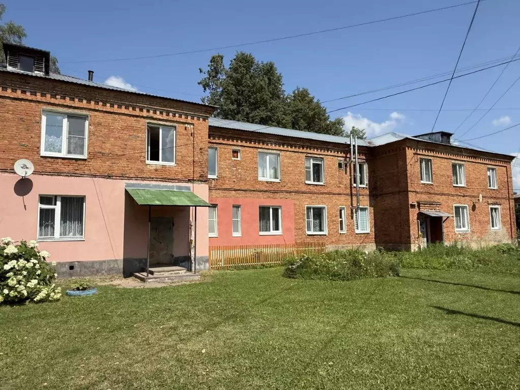 2-к кв. Владимирская область, Александров ул. Фабрика Калинина, 19 ... - Фото 0
