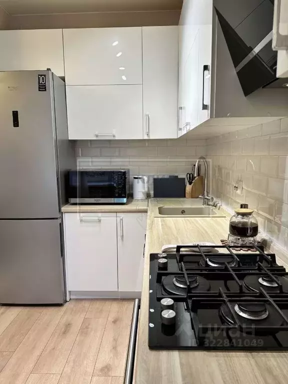 2-к кв. Ярославская область, Ярославль ул. Свердлова, 23 (63.0 м) - Фото 1