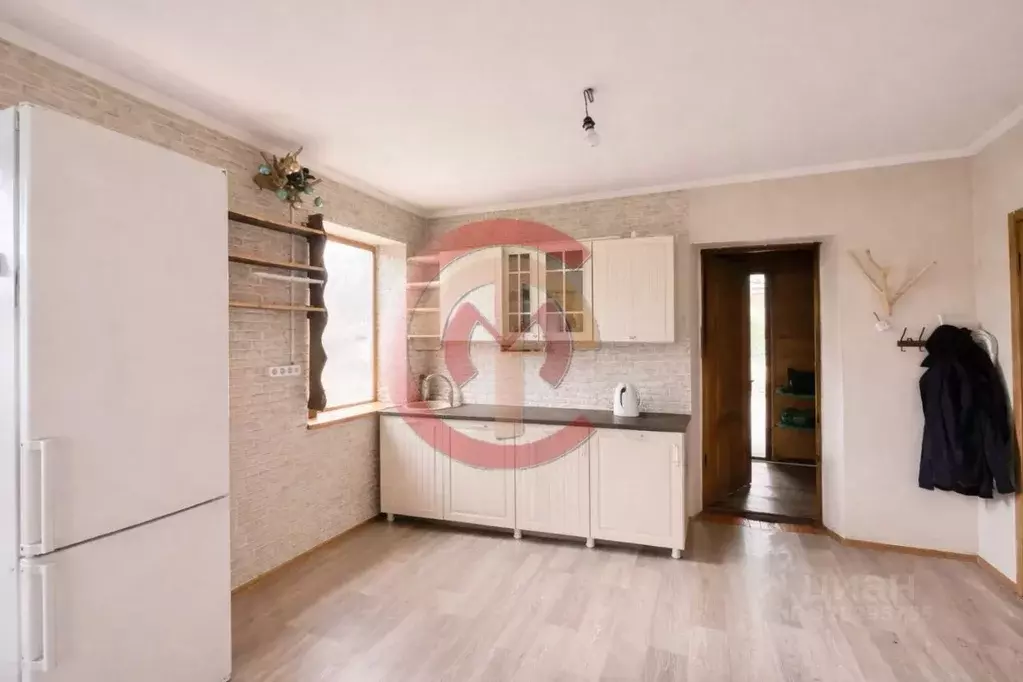 Дом в Краснодарский край, Успенский район, Трехсельское с/пос, с. ... - Фото 1