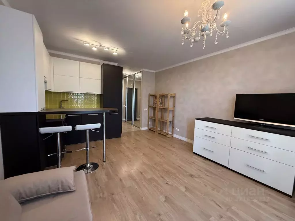 Студия Москва пос. Коммунарка, ул. Бачуринская, 11 (30.0 м) - Фото 1