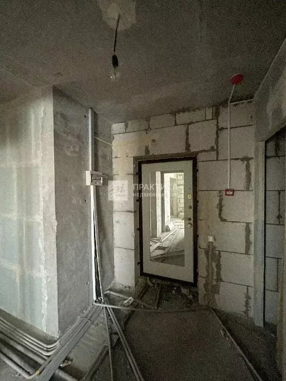 Продается 3-комнатная квартира - Фото 1