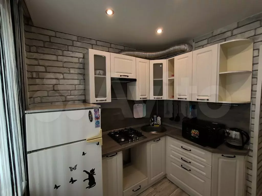 2-к. квартира, 46 м, 5/5 эт. - Фото 0