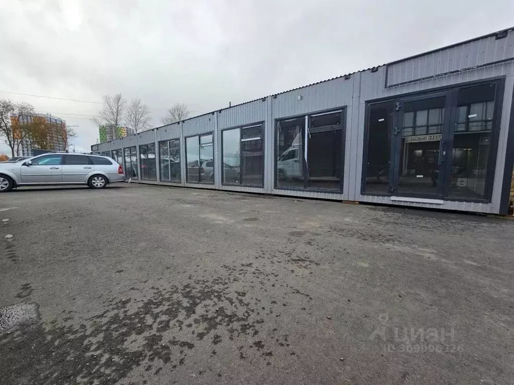 Помещение свободного назначения в Татарстан, Набережные Челны ул. ... - Фото 1