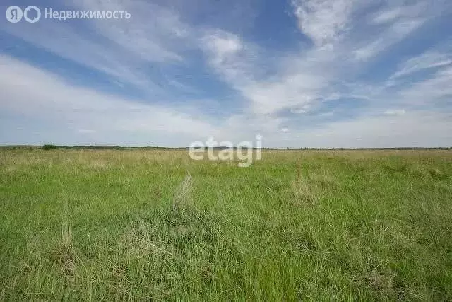 Участок в Поспеловское сельское поселение, посёлок Луговой (10 м) - Фото 1