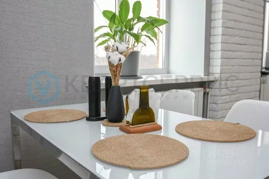 2-к кв. Омская область, Омск ул. Челюскинцев, 87 (51.0 м) - Фото 2