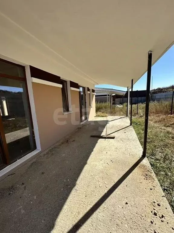 Дом в Крым, Симферопольский район, Мирновское с/пос, с. Белоглинка ул. ... - Фото 2