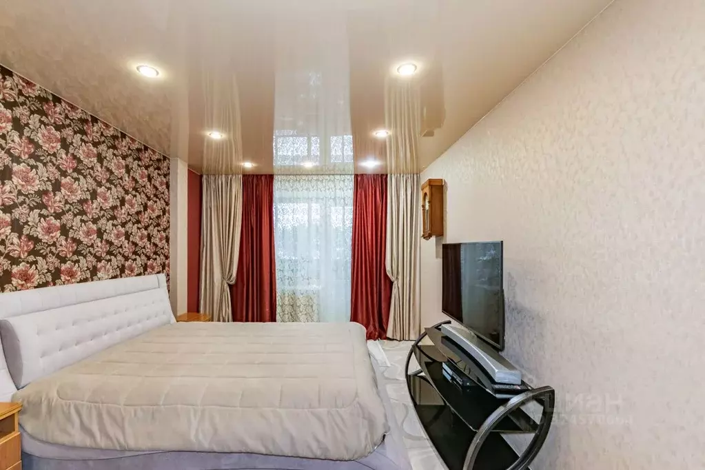 2-к кв. Свердловская область, Екатеринбург ул. Круговая, 28 (52.1 м) - Фото 2