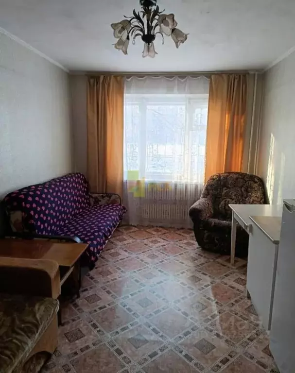 Комната Омская область, Омск Звездный мкр, ул. Бережного, 3 (17.0 м) - Фото 1