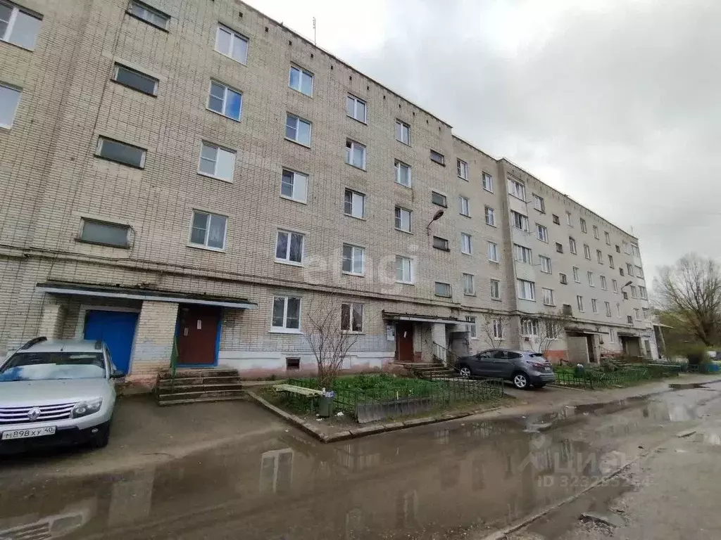 2-к кв. Калужская область, Малоярославец Московская ул., 73 (56.0 м) - Фото 1